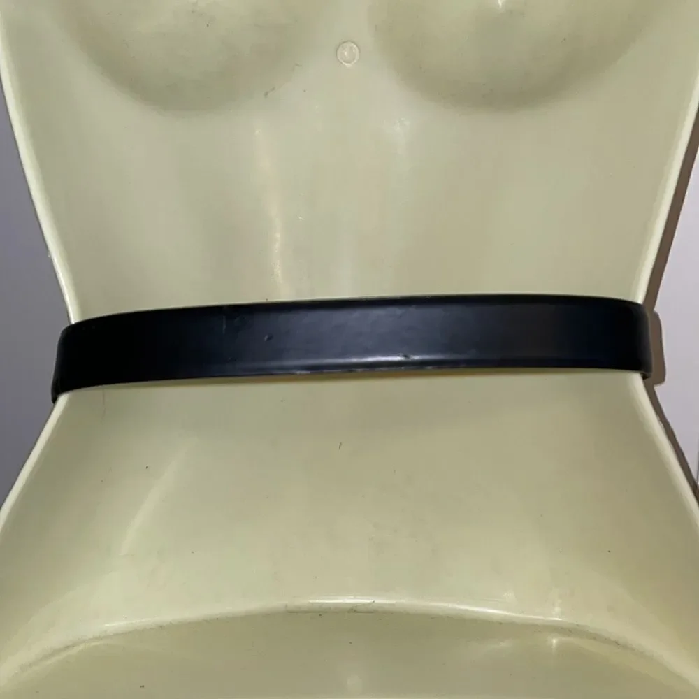 Black/brown reversible belt with gold buckle‎
